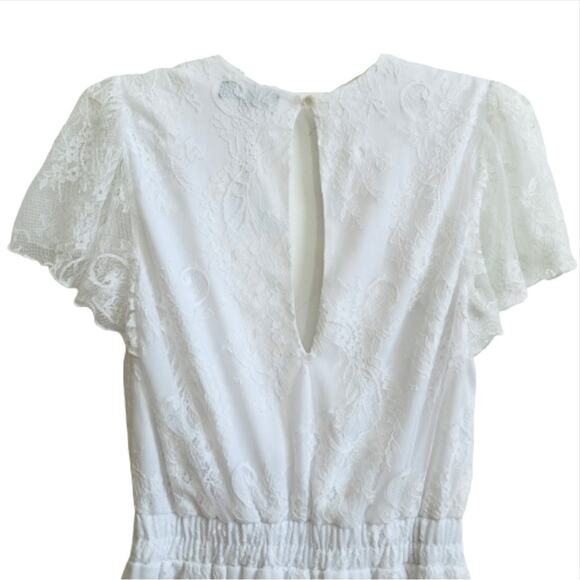 Trixxi Romper White Lace V-Neck Short Sleeve Lined Romper Size Small NEW - Picture 5 of 12